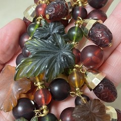 Vtg NWT Lucite Necklace Red Green Orange Brown Necklace Autumn Fall Leaves Acorn