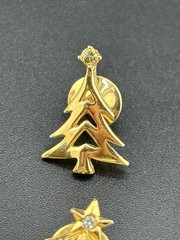 Chistmas Pin/Brooch Lot Avon, Nativity, Reindeers, Faux Pearls, Christmas Trees