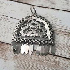 Vintage Pendant Large Ornate Silver Tone – No Chain Included – Dangle Missing