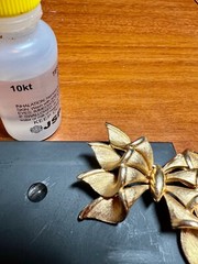 Set of 2 -Vintage FRANCOIS for CORO BOW BROOCH – Gold Plated – Mid Century Pins