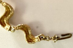 Unique Unbranded Ribbony Brushed Gold Tone/w Creamy White Enamel Choker