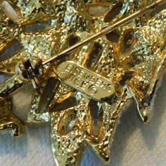 Eisenberg Ice Vintage Rhinestone Christmas Xmas Tree Signed Brooch