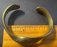 Brass cuff bracelet – signed SC anchor – 2.25 inch diameter – twisted