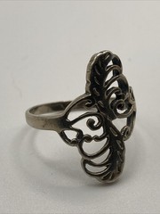 Vintage Sterling Silver Open Work Designed Ring – Size 6