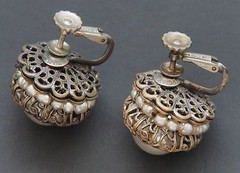 MIRIAM HASKELL Vintage Earrings Baroque Pearls Screw Back Signed