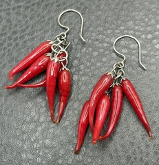 Vintage Red Chili Pepper Blown Glass Dangle Drop Earrings Silver Tone
