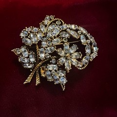 Vintage Hollycraft Corp 1953 Blue Rhinestone Brooch 2.5” Signed