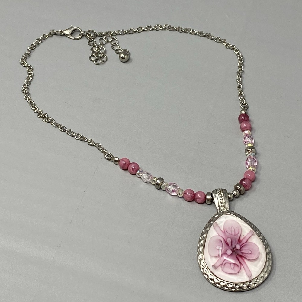 Pink Dichroic Glass Pendant Necklace Silver Tone Chain Acrylic Beads Collar 18″