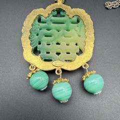 Kenneth Lane KJL Faux Peking Jade Bead Dangle Pendant Asian Statement Necklace