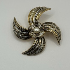 Vintage Antique Damascene Brooch Gold Tone Flower Faux Pearl Spain