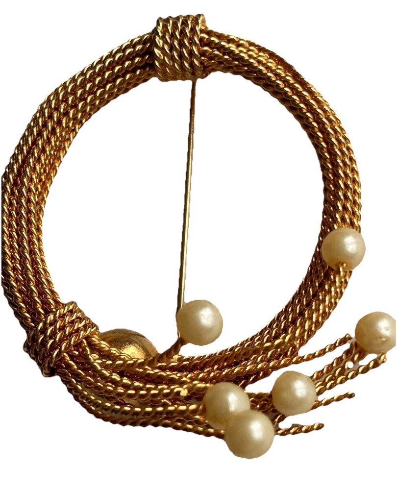 Vintage Brooch In Gold Tone / Faux Pearls/ Measures 1.75 In/ No Tarnish