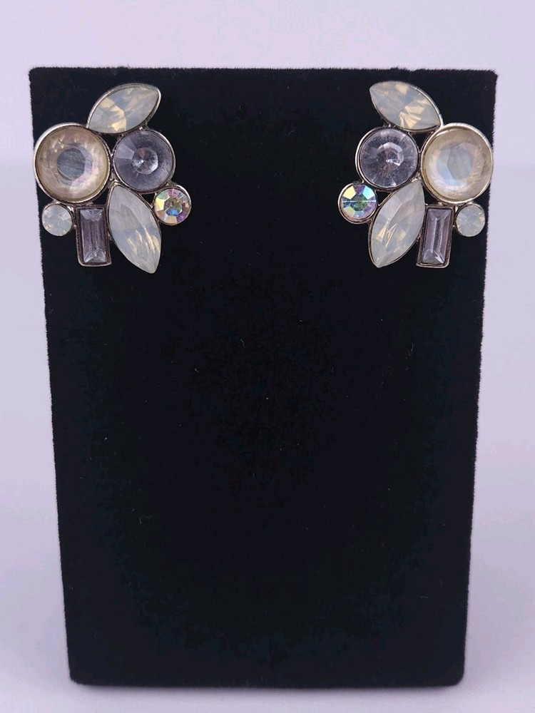 Vintage Retro Style Cluster Aurora Borealis Rhinestone Cluster Stud Earrings