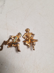 Set of 2 Gold Tone Dancing Russian Pins (M)
