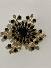 Vintage Gold Tone Jet Black Navette Rhinestone Starburst Pin Brooch