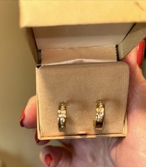 14K Yellow Gold Round Hoop Wire Earrings 5/8th”