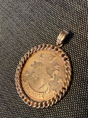 Vintage 3/4″ Solid 14kt Gold Pendant Taurus Zodiac Pendant NOS NOI 3.2g