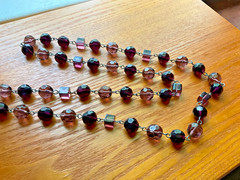 ART DECO CZECH FACETED PURPLE GLASS BEAD CHAIN STRUNG 30″ Antique glass jewlery