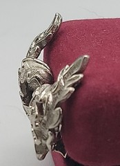 Lisner Wavy Leaves Climber Clip On Earrings Textured Silver Tone Vintage