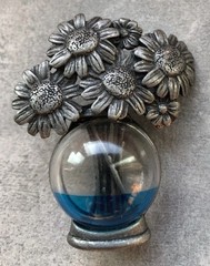 VINTAGE PEWTER JEWELRY LOT OF 4 PIECES BROOCHES NECKLACE CASUAL CORNER+ UNIQUE