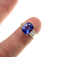 Classic 10k Solid Yellow Gold 2ct Natural Tanzanite and Diamond Ring Size 4.75