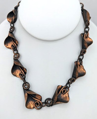 Vintage Copper Necklace Floral Tulip Choker 1950s 15 Inch