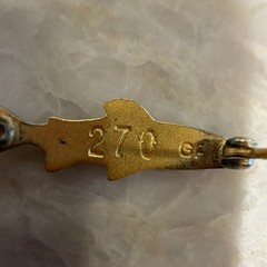 Vintage Signed Gold Tone Fish Pin Brooch IXOYE Marked 270 GE