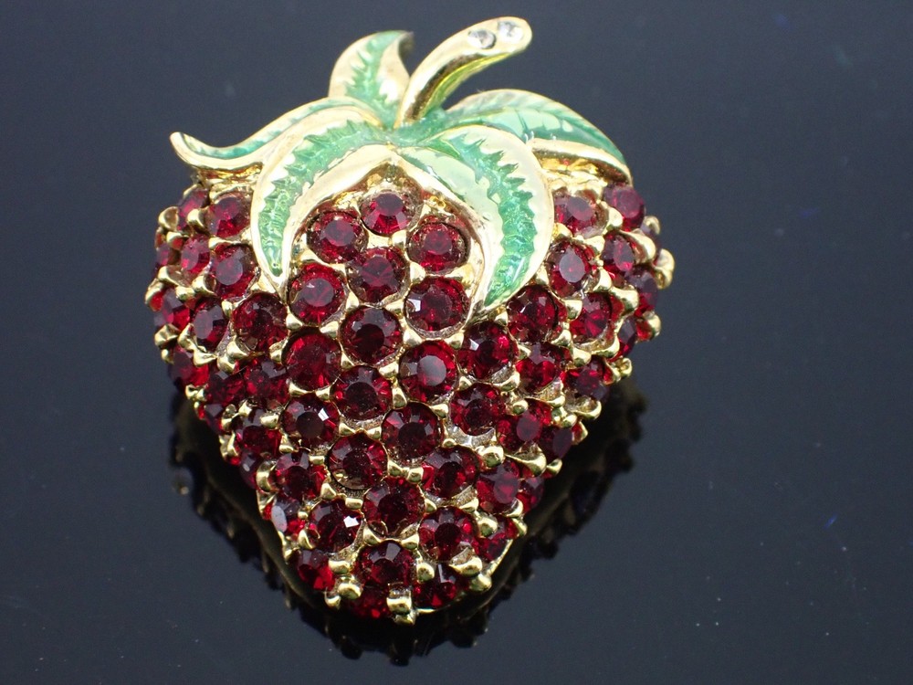 Vintage Strawberry Brooch Red Rhinestone Enamel Leaves Gold Tone Signed Marked