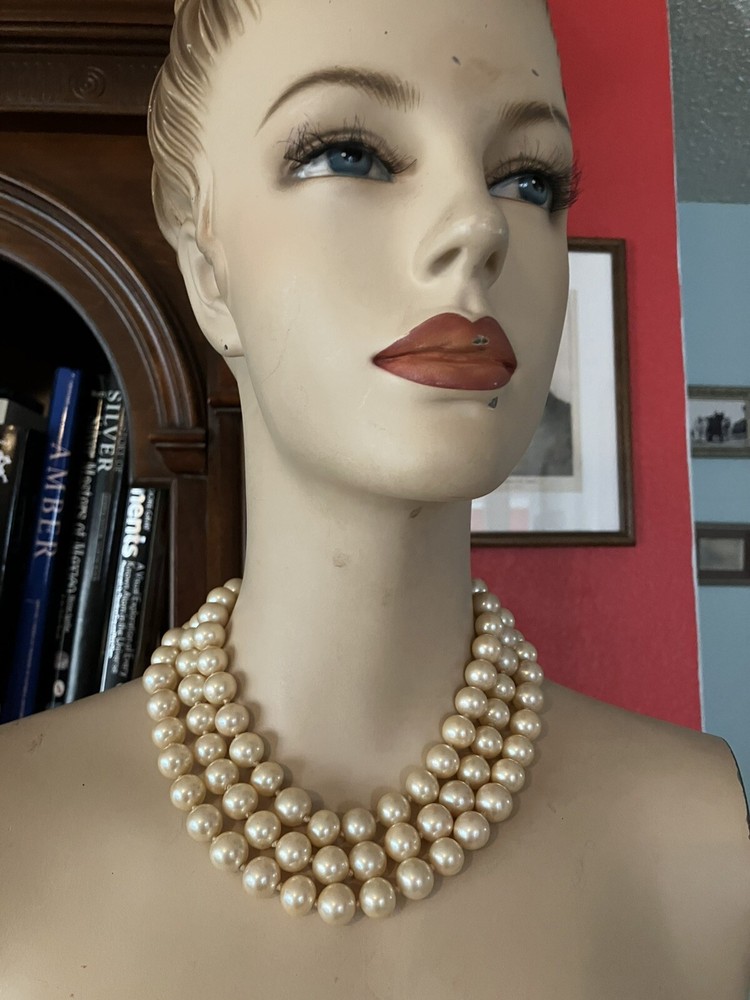 LES BERNARD Vintage Triple 3 Strand Knotted Golden Faux Pearl Necklace 16”
