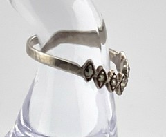Vintage Marcasite 925 Sterling Silver Band V shape. Stack /Pinky Ring Sz 5.50
