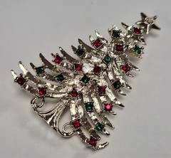 Vintage Signed TANCER II Red & Green Rhinestone Christmas Tree Pin / Brooch