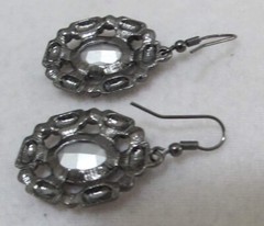 Vtg Large Grey Oval Rhinestone Gun Metal Pink Rhinestone Dangle Pierced Earrings