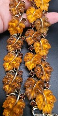 Signed Vintage Lisner Two Tone Amber/Brown Thermoset Oak Leaf Parure Set