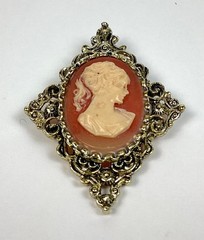 Vintage GERRY’S Gold-Tone Victorian Cameo Brooch/Pendant 2″ x 1.5″ Inches