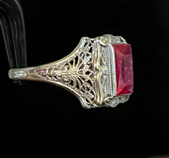 1920’s Art Deco Antique Ruby Ring 14k Two Toned Gold Filigree Shield AMAZING