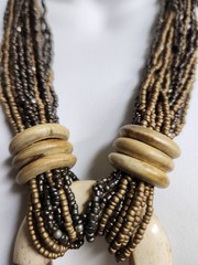 VTG 80’s Multi-Strand Bronze Gunmetal Silver Beaded Horn Ring Pendant Necklace