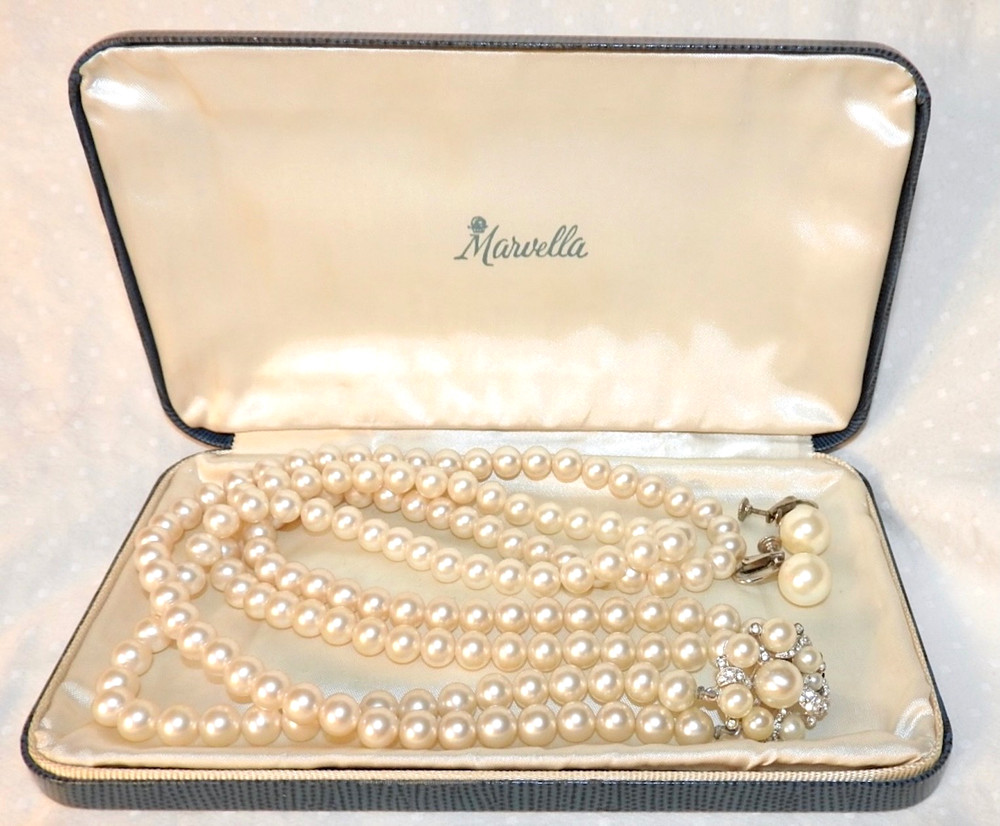 Marvella Pearl Set Necklace Earrings Case Signed Vintage