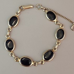 Vintage Glass Bracelet Black Oval Gold Tone Linked Safety Chain 7″
