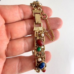 VTG Victorian Revival Gold-tone Bracelet Multi-colored thermoset cabochon stones