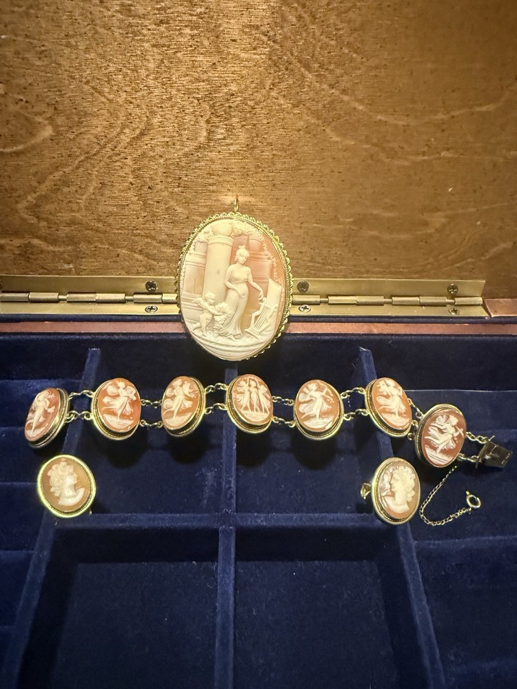 Vintage Italian 800 Silver Vermeil Cameo Jewelry Set Three Graces Clip Earrings