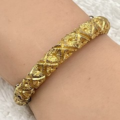 Vintage Hinged Bracelet Textured Gold Tone Etruscan Revival Safety Chain