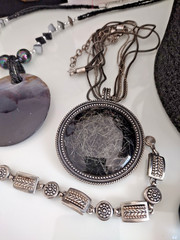The BETTER BOHEMIAN Lot Gold & Silver Tone, Shell, Stone, Bead, 45pc Some Signed