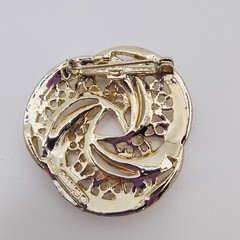 Vintage Gerry’s Openwork Swirl Brooch Gold Tone Modernist Sculptural Mob Wife