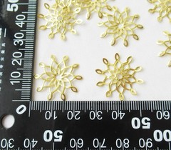 100pcs Chinese Knot Brass Filigree 24mm Vines Jewelry Making Finding