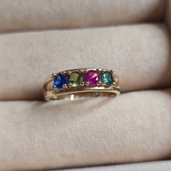 Vintage MOTHERS Ring Sample RUBY , SAPPHIRE, EMERALD & PERIDOT stones Size 6