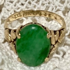 Vintage Ty Lee Hong Kong 14Kt Gold Jade Ring Size 6 Tied Ribbon Bow 3.1 Gms