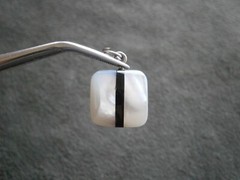 Mother of Pearl & Black Glass Vintage Bracelet Charm Pendant 2.0g