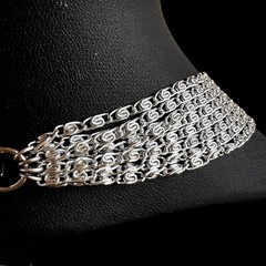 VINTAGE SARAH COVENTRY Women’s Choker 8 Strand Silver Tone Aluminum 15 in