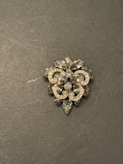Large WEISS Smoky Gray Clear Crystal Rhinestone Brooch & Clip Earrings SET