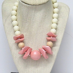 Vintage Style Pink Ivory Chunky Beaded Necklace Acrylic Statement