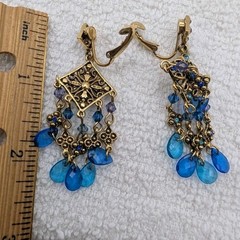 2 Vintage Chandelier Dangle Pink Glass – Blue Avon Clip-On Earrings
